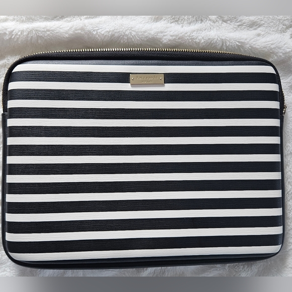 Kade spade Ipad cover - Picture 6 of 8